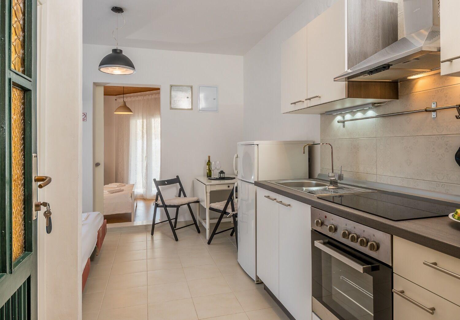 Apartments Milica Крило Экстерьер фото