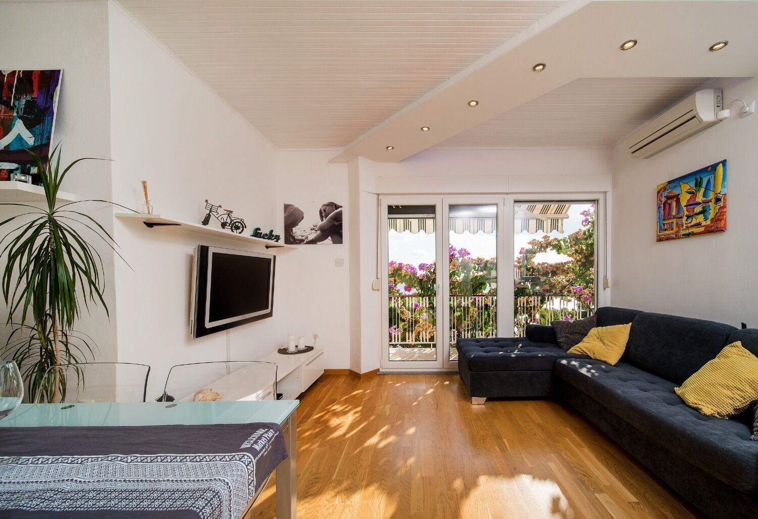 Apartments Milica Крило Экстерьер фото